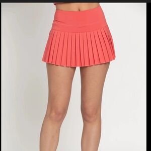 GOLD HINGE DARK Coral Pleated Mini Skirt